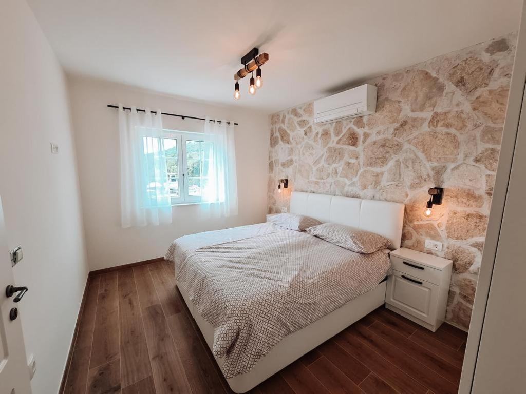 Stone House Jezera Lejlighed Eksteriør billede